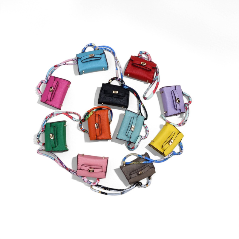Mini Long Kelly Bag Pendant, Cute Lipstick and Earphone Case, High-End Leather Creative Car Keychain Accessory