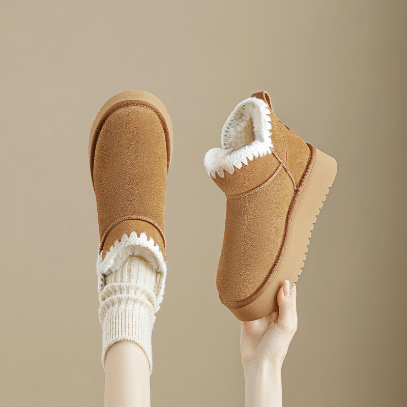 Botas de nieve para mujeres 2025 nuevo invierno de lana de un pie de pan de algodón botas casuales con suela gruesa