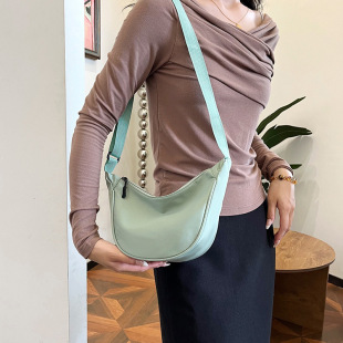 �¿ɫŮʿ�μ��б����������p��r�а�����Ӱ��ٴ����2026