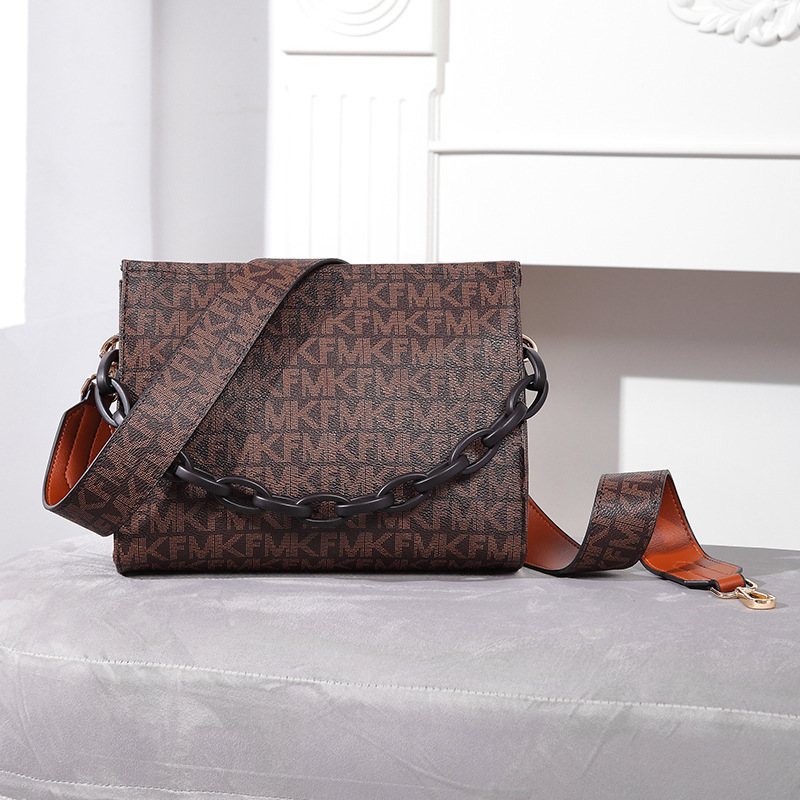 Mk F Women's Bag 2026 Summer New Small Square Bag Retro Simple Shoulder Crossbody Bag Trendy Versatile Handbag