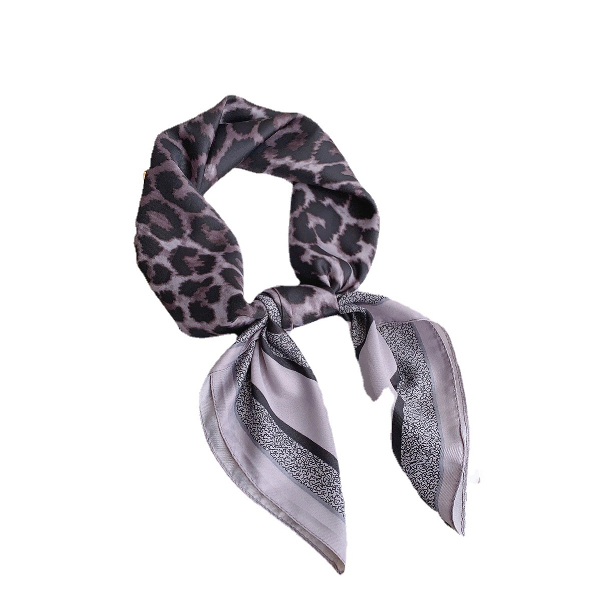 Primavera y verano todo fósforo leopardo carta bufanda de seda artificial de las mujeres protector solar chal en stock bufanda de moda europea y americana pequeña bufanda