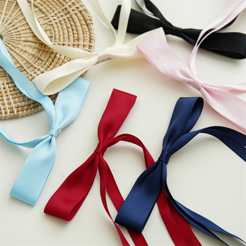 Women's Elegant Simple Style Bow Knot Satin Hair Clip display picture 5