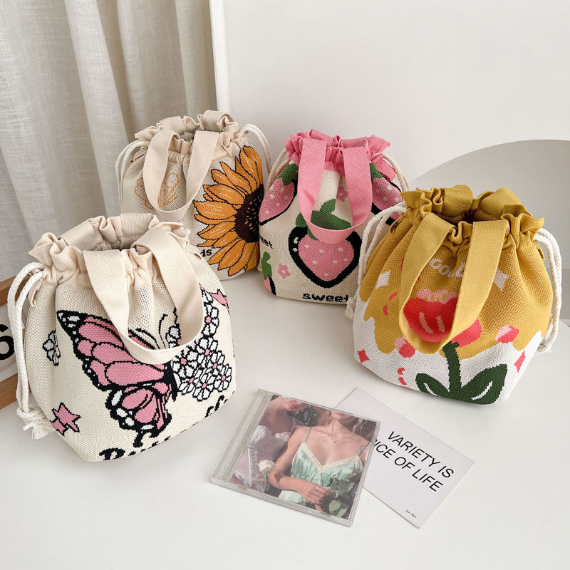 Knitted Bucket Bag Women's Cartoon Pattern Cute Handbag Casual All-match Drawstring Portable Underarm Bag Lunch Bag