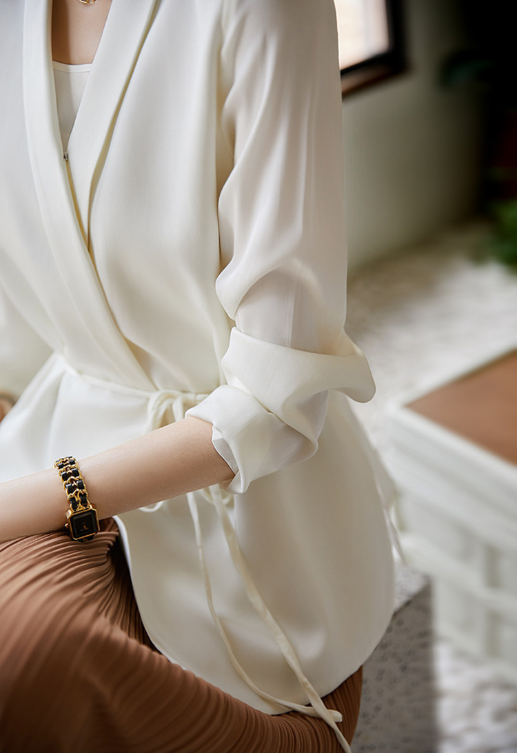 Áo sơ mi blazer satin Pháp dáng rộng tay dài đa năng — đen chi tiết 4