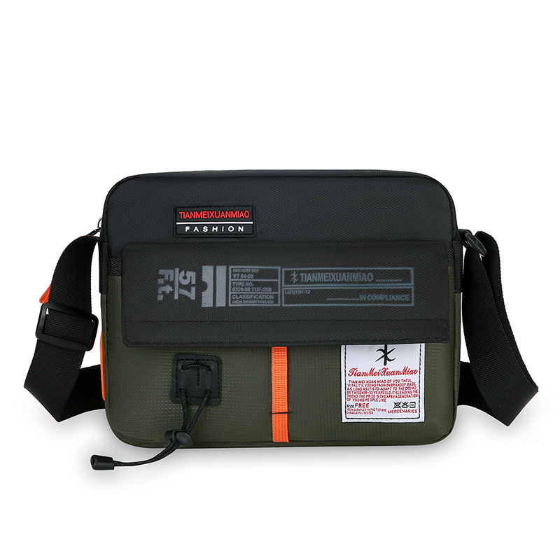 Bolso bandolera para hombre 2025 nuevo bolso deportivo ocio al aire libre todo-fósforo pequeño bolso cuadrado de cercanías moda bolso de hombro