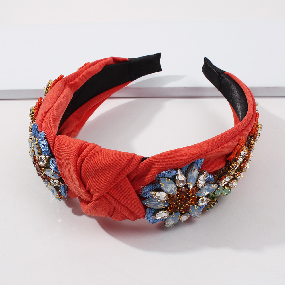 Baroque Retro Embroidery Diamond Headband display picture 8