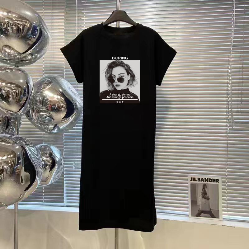 韓国版の女性用大きいサイズのゆったりTシャツナイトガウン、夏用ゆったりで肉感をカバーして着痩せ、カジュアルなロングワンピースとして着用可能|undefined