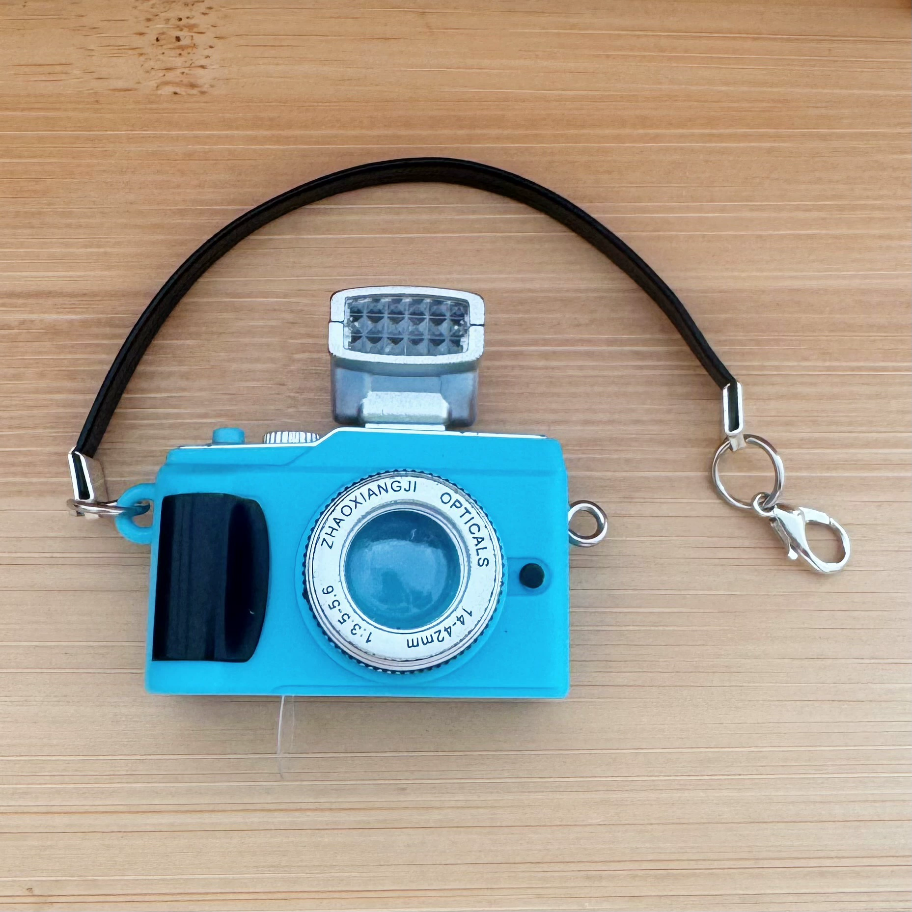 Cotton flashing doll, straps, retro small camera, keychain, makes sounds