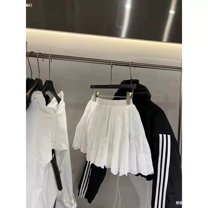 Маленькая белая юбка First Love во французском стиле с нежным узором в виде крючков из чистого хлопка, полуюбка из чистого хлопка, женская эластичная короткая юбка с высокой талией, брюки с защитой от воздействия.