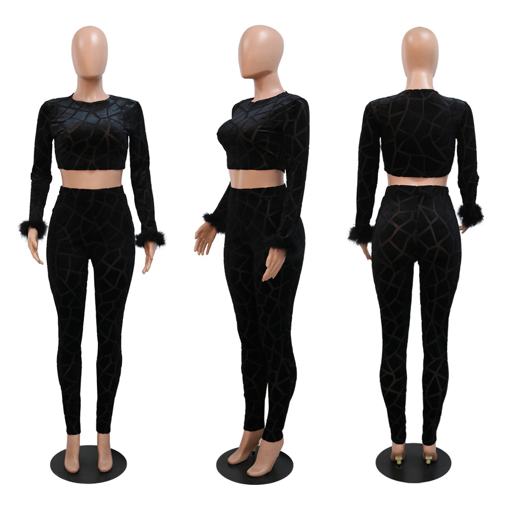 Abbigliamento da donna, top corto a maniche lunghe con pantaloni a matita aderenti, set alla moda in due pezzi_voghion.com