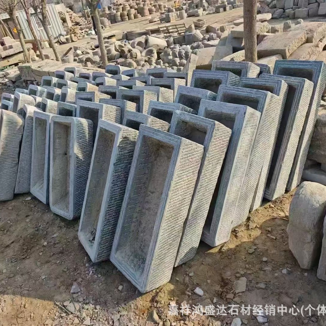 户外老青石槽出售各规格旧猪槽价格老牛槽批发报价品种齐全