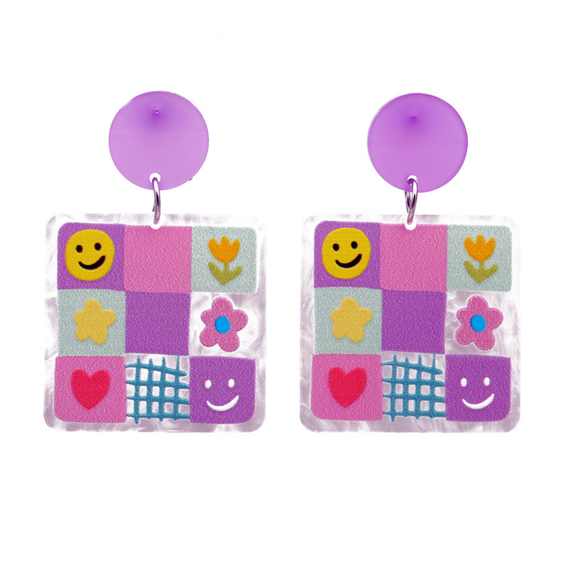 Pendientes geométricos de acrílico de acetato transfronterizo de Europa y América dulce Linda caricatura Smiley flor pintada Pendientes chapados en plata