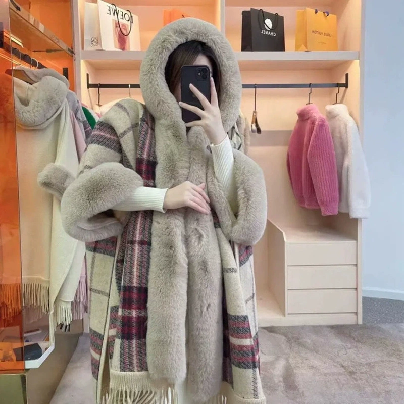 Осенне-зимняя мода, элегантная внешняя одежда средней длины, Европейская и американская шаль-накидка, Женское шерстяное пальто, повседневное клетчатое пальто с капюшоном