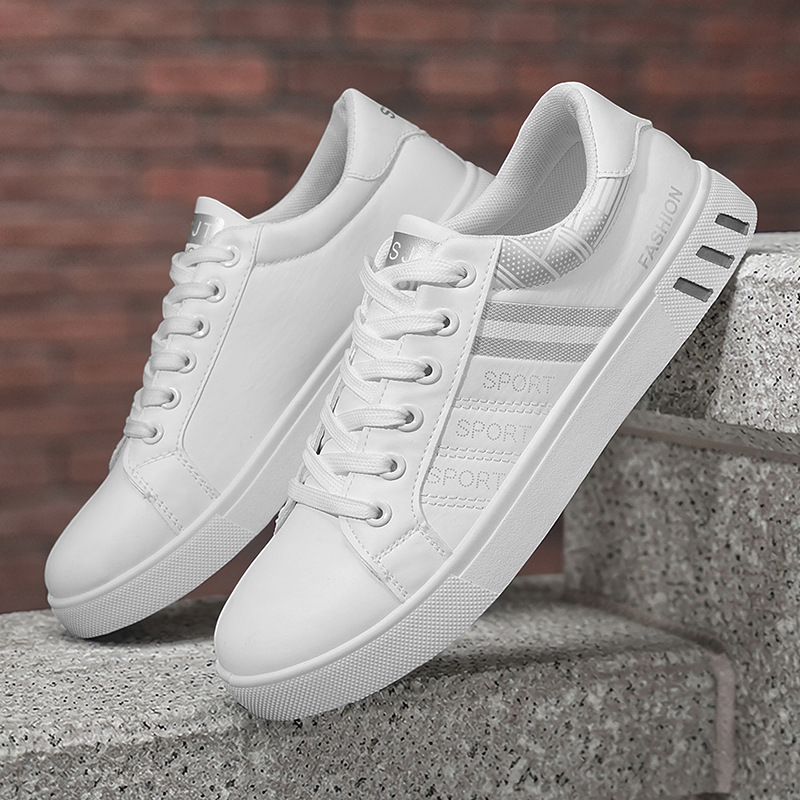 Primavera nuevos zapatos casuales para hombres zapatos de skate de tendencia transpirables zapatos blancos pequeños zapatos deportivos de hombre bajo tamaño transfronterizo