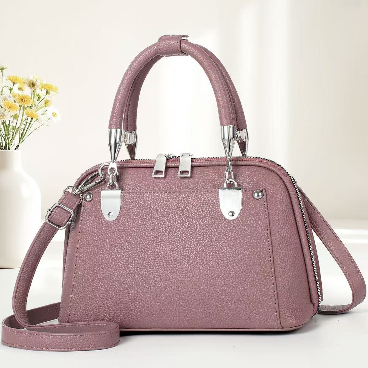 Bolso de lujo ligero para mujer 2025 nuevo bolso a cuadros de un solo hombro bolso de viaje de gran capacidad bolso de mano