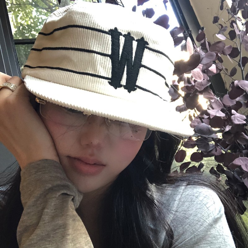 韩国韩系字母宽檐显脸小平顶棒球帽女春秋新大头围软顶鸭舌帽|undefined
