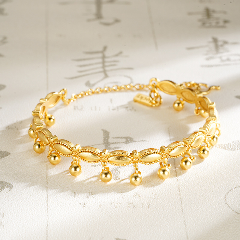 Vietnam oro oro aleación de cobre flores ricas campanas bordas pulsera de mujer fábrica de emisión directa explosión en vivo joyas preciosas