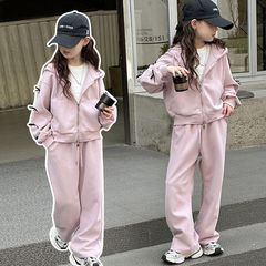 女の子の韓国の蝶結びのスポーツウェアのスーツの中で大きい子供の春秋の新型の洋気の帽子のオーバーのズボンの2つのセット