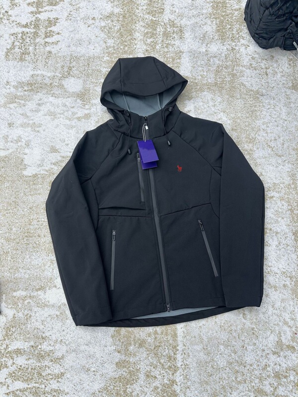 Outdoor Hooded Windproof Jacket Men's Soft Shell Jacket Autumn and Winter Mountaineering Casual Workwear Three-In-One Warm Jacket Outdoor Hooded Windproof Jacket Men's Soft Shell Jacket Autumn and Winter Mountaineering Casual Workwear Three-In-One Warm Jacket
