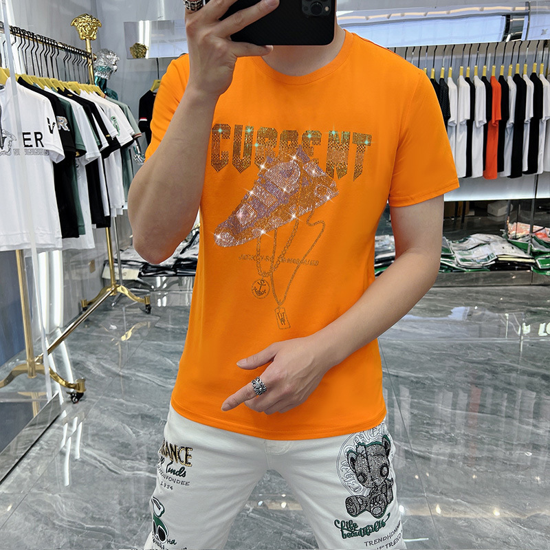 2023 Neue Sommer Ice Short Herren Trend Slim Fit Halbarm Mode Marke T-Shirt Schuhe Hot Diamond Seide Baumwolle_voghion.com