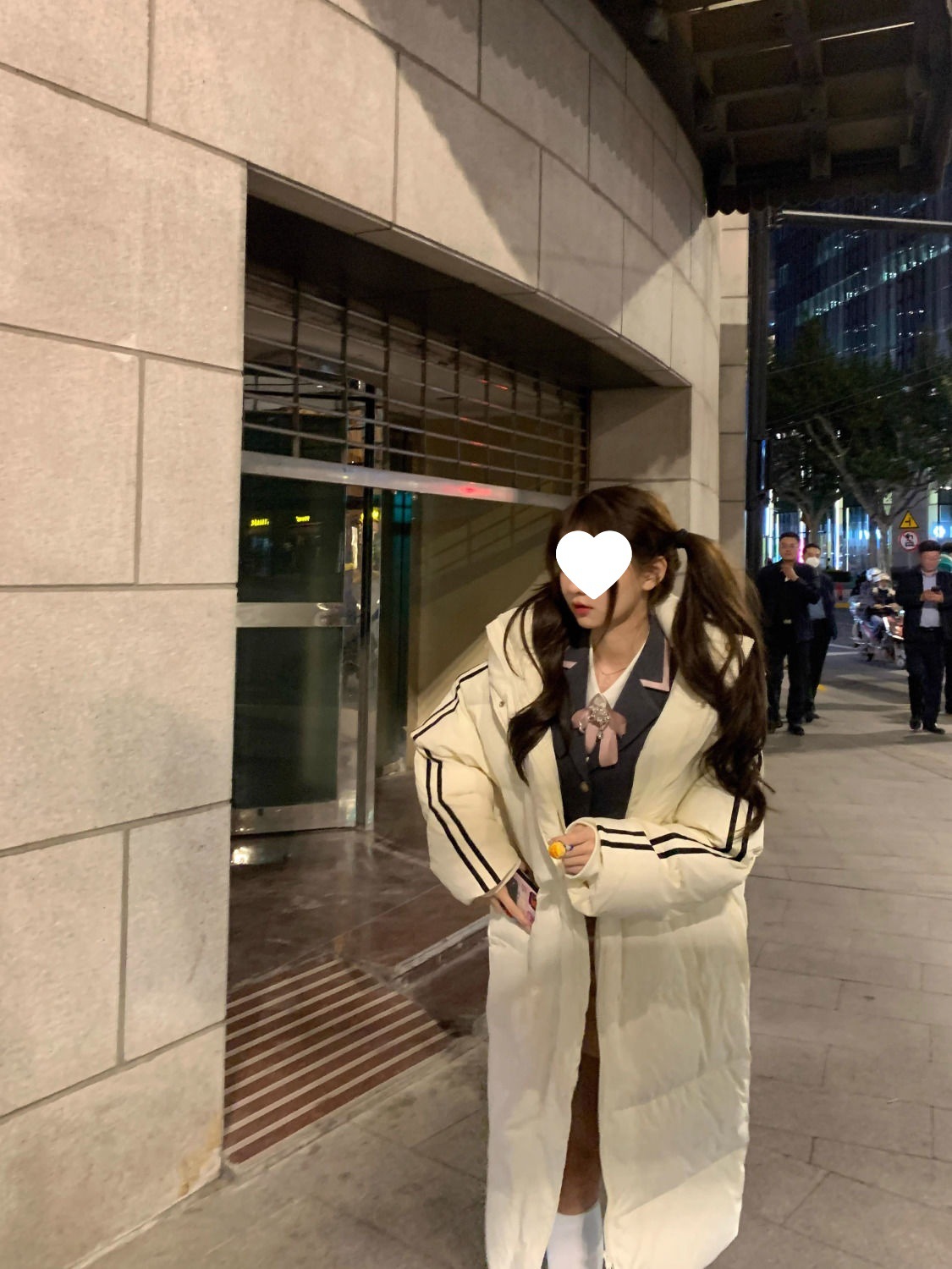 新年战袍冬装中长款过膝韩风加厚羽绒棉棉服女慵懒风明星通勤穿搭