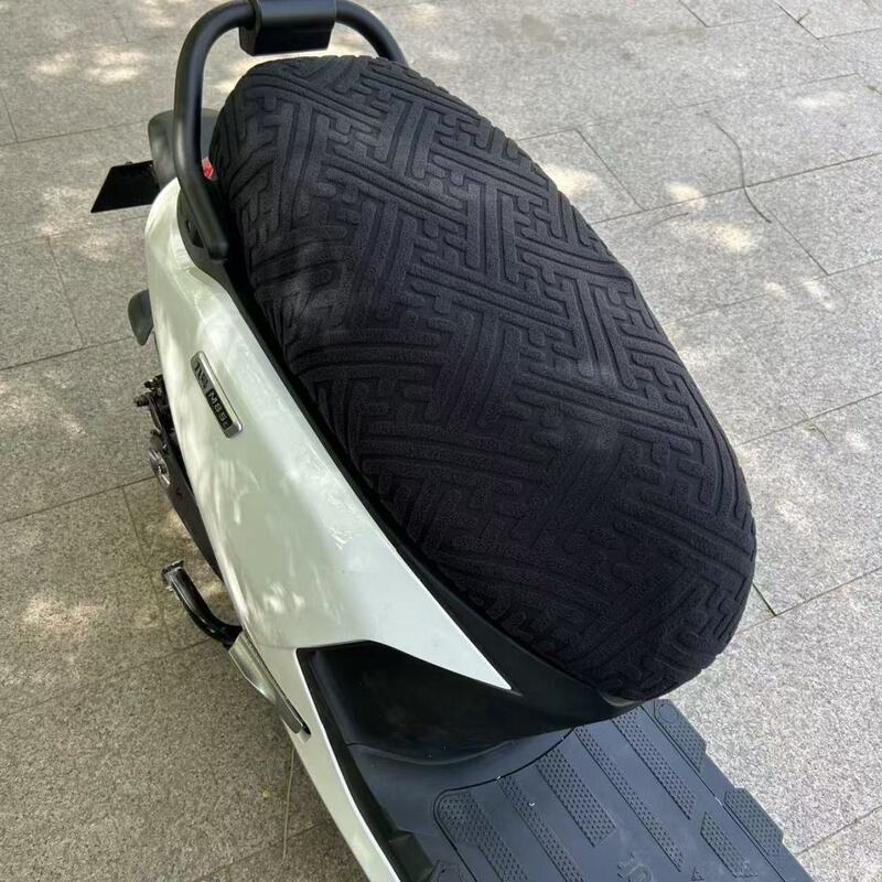 新しい弾性抗火傷電気自動車シートクッションカバーバッテリー車オートバイユニバーサル日焼け止めオールシーズン滑り止め|undefined