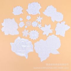 白い花の布は刺繍を貼ってホテルのテーブルクロスのシーツを貼ります。