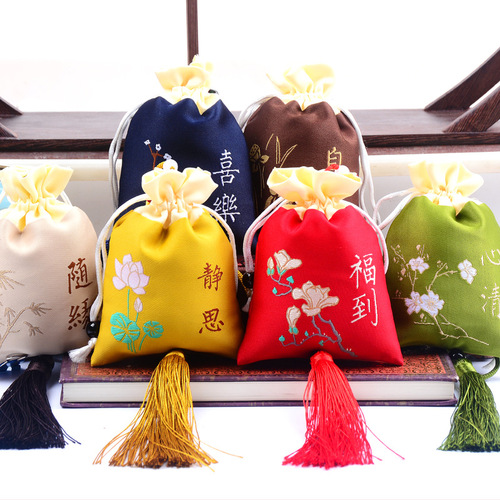 Wholesale Chinese style lucky bag with ancient style embroidery, large sachet, gift storage, car hanging charm, lucky tassel, and drawstring sachet 