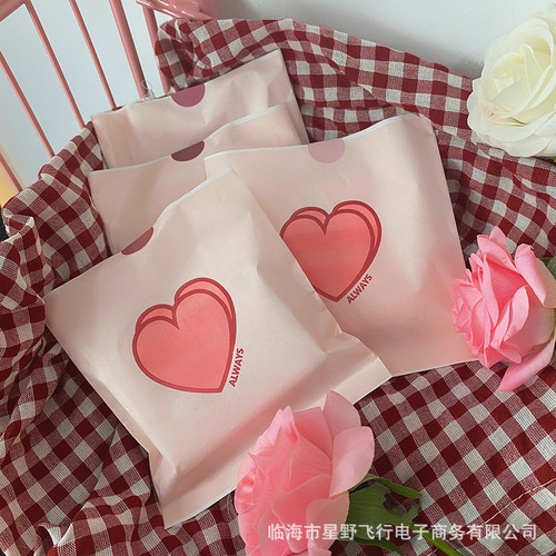 DIY Instagram-style heart paper bag pink girl heart dessert decoration bag colorful baking square candy packaging bag