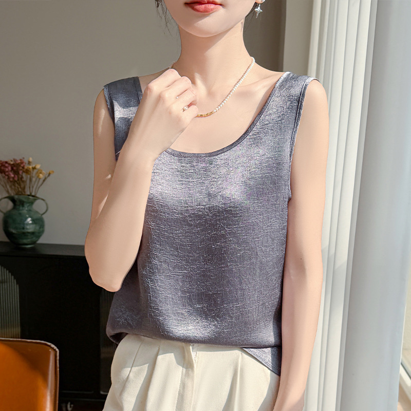 Silky Satin Women's U-Neck Sleeveless Tank Top, Summer Breathable Thin Style with Center Seam Design, Cool and Refreshing Camisole Silky Satin Women's U-Neck Sleeveless Tank Top, Summer Breathable Thin Style with Center Seam Design, Cool and Refreshing Camisole