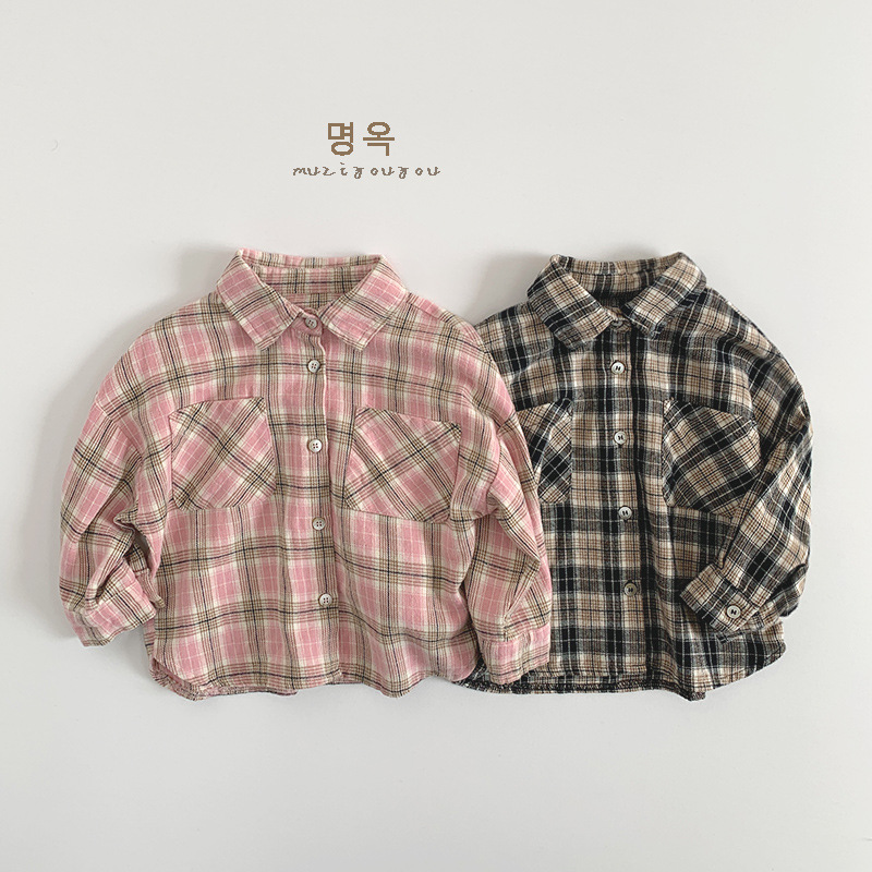 Camisas a cuadros para niños y niñas 2025 nuevos niños sueltos y casuales chaquetas de personalidad coreana tops ropa para niños de moda al por mayor