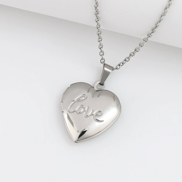 Steel necklace with letters heart shaped, 19x