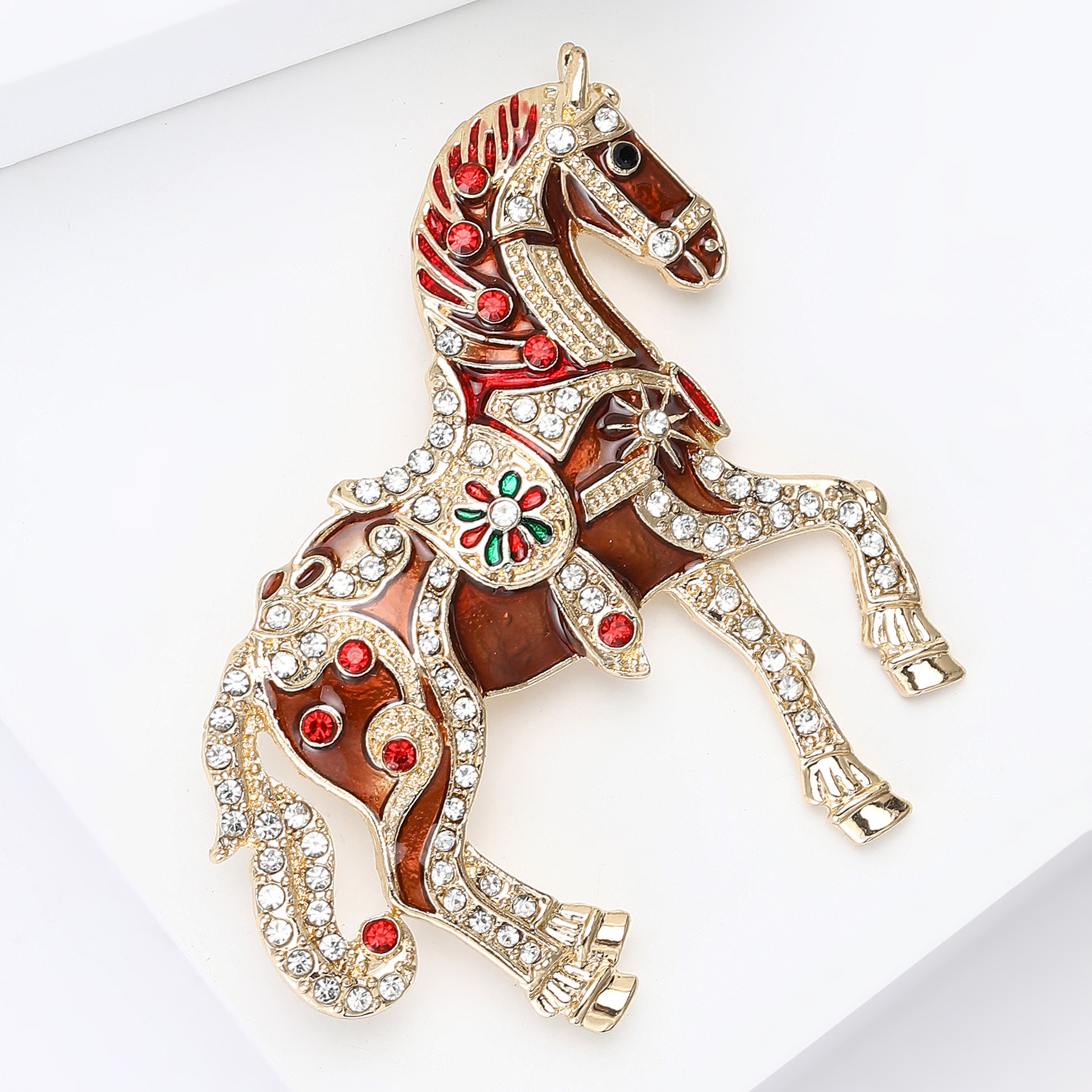 Cross-Border Diamond-Encrusted Palace-Style Enamel Light Luxury Horse Brooch for Men and Women, Suit Coat Brooch, Jewelry Pin, Zodiac Accessory