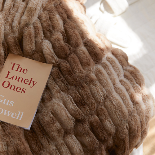 High-end faux fur plush blanket, comfortable and skin-friendly, bubble rabbit fur blanket, winter sofa blanket, leisure blanket, luxury bed tail cover blanket