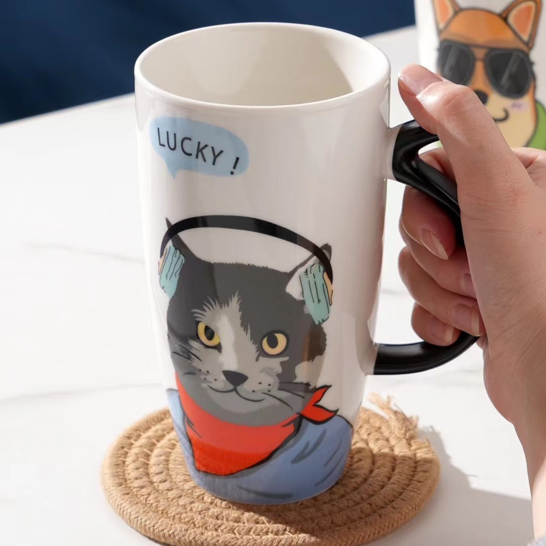Creativo de gran capacidad de cerámica animal Sr. I taza con tapa Oficina taza de beber con mano regalo taza de café