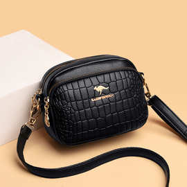 凯迪菲尼袋鼠包包女包新款2021斜挎单肩包女时尚鳄鱼纹小包小方包