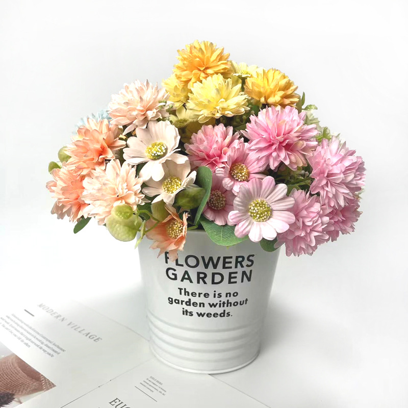 Simulated 5-petaled dandelion mini chrysanthemum wedding sign, living room decoration silk flowers fake flowers wholesale ball chrysanthemum flower ball arrangement