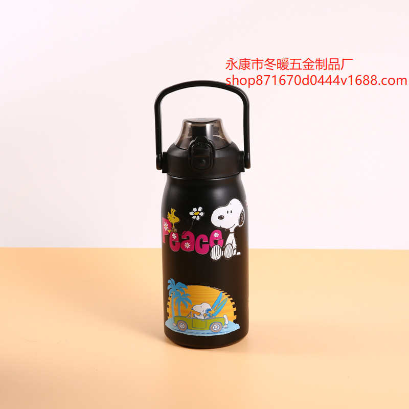 Cruzar la frontera caliente de gran capacidad olla grande de acero inoxidable taza de aislamiento elástico tapa olla portátil con paja taza de agua al aire libre