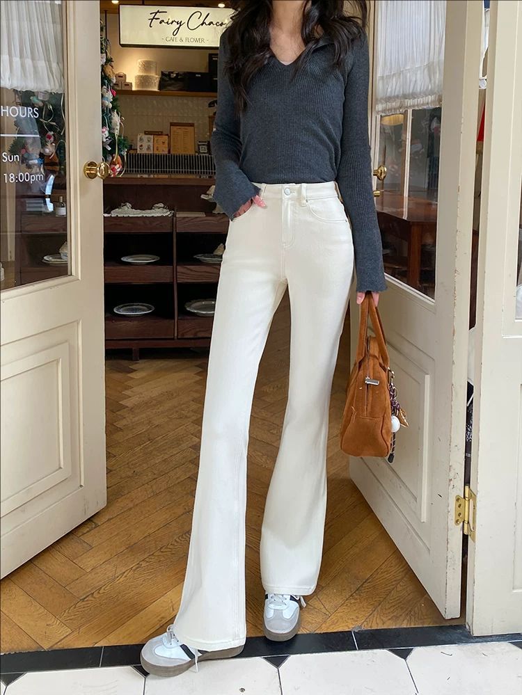 良い体型を強調！薄手の4方向ストレッチマイクロフレアジーンズ、女性用春物、小柄な方向け、スリムで細見えするパンツ。