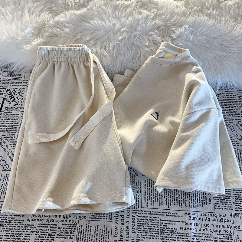 Лето 2022, новый корейский стиль, повседневный костюм с короткими рукавами, женские универсальные свободные шорты в консервативном стиле, спортивный комплект из двух предметов