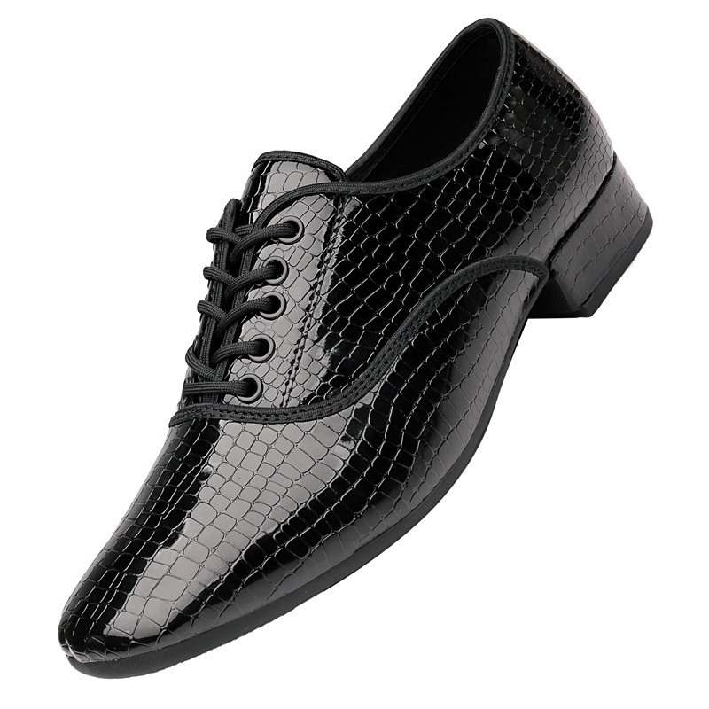 Dance Shoes New Men's White Stone Pattern Women's Soft Sole Square Dance Shoes_voghion.com