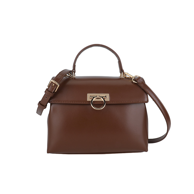 Alta sensación portátil Kelly bolso pequeño para mujeres 2025 nuevo estilo de moda universal bloqueo de viaje de hombro bolsa inclinada