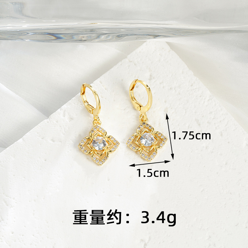 Pendientes de flores huecas de circonio de lujo ligero de oro de arena vietnamita de estilo europeo y americano