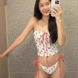 卡通草莓可爱少女抹胸抽褶复古简约小胸分体纯欲分体游泳衣女泳装