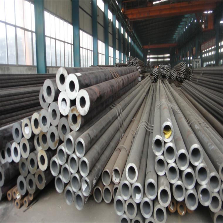 2660077219_1922314877