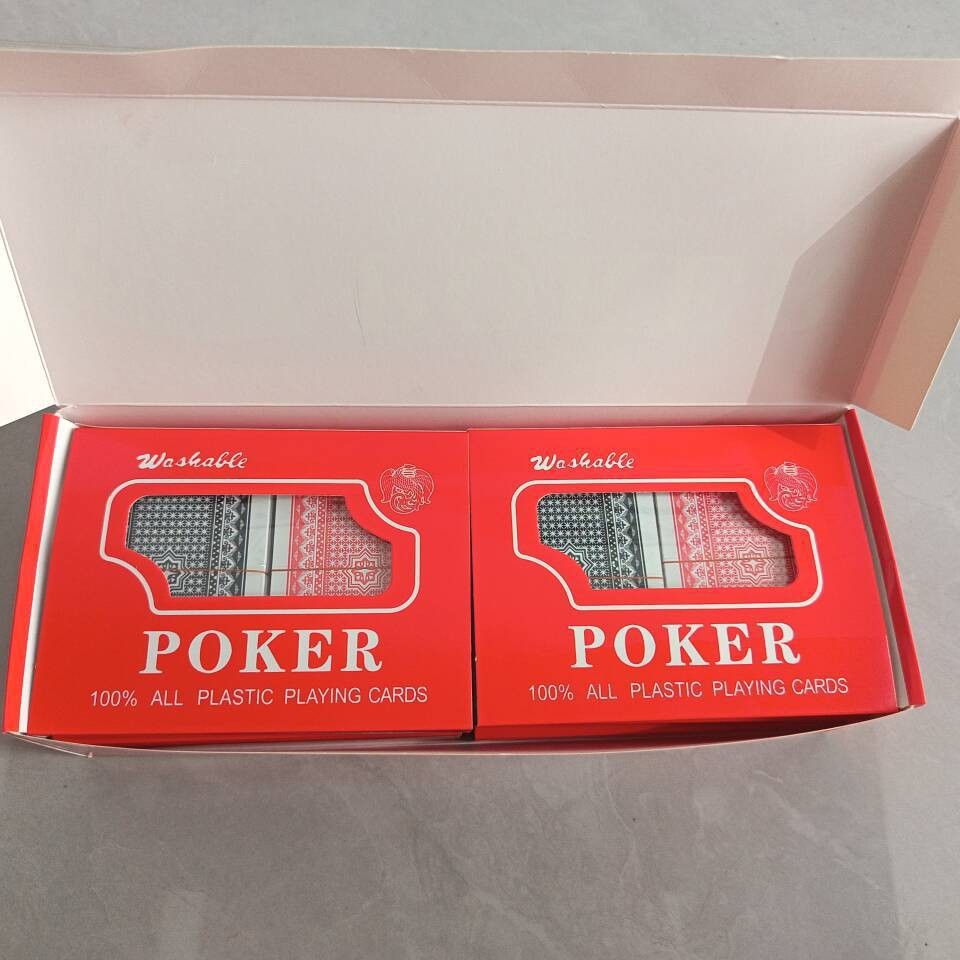 Fabricante directo POKER28 seda blanco tarjeta de plástico no desgarrida resistente al agua gramo esmerilado lavado con agua pequeña fuente de PVC póquer