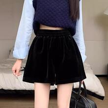 冬季靴裤松紧腰短裤女欧货a字黑色金丝绒秋装外穿休闲2024宽新款