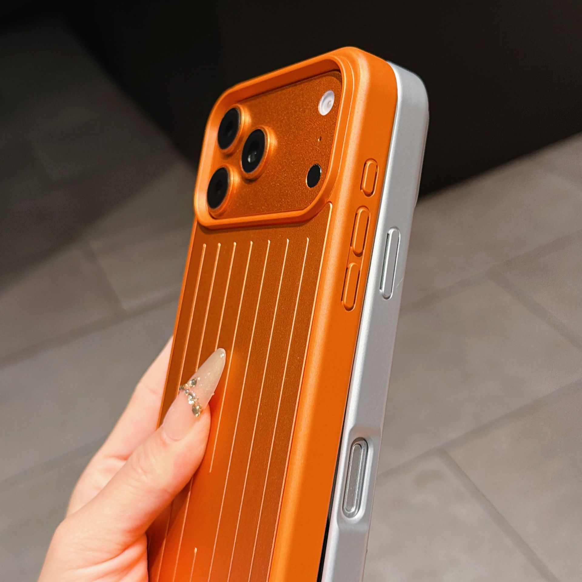 Iphone 17 Pro Max Handyhülle, Schutzhülle Im Koffer-design_voghion.com