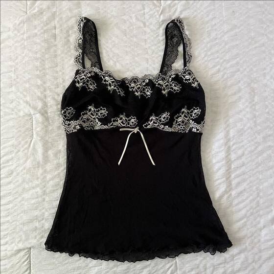 Foreign Trade Summer Elegant Elegant Fashion Lace Slim-fit Slimming Women's Sling Women's Sling Top