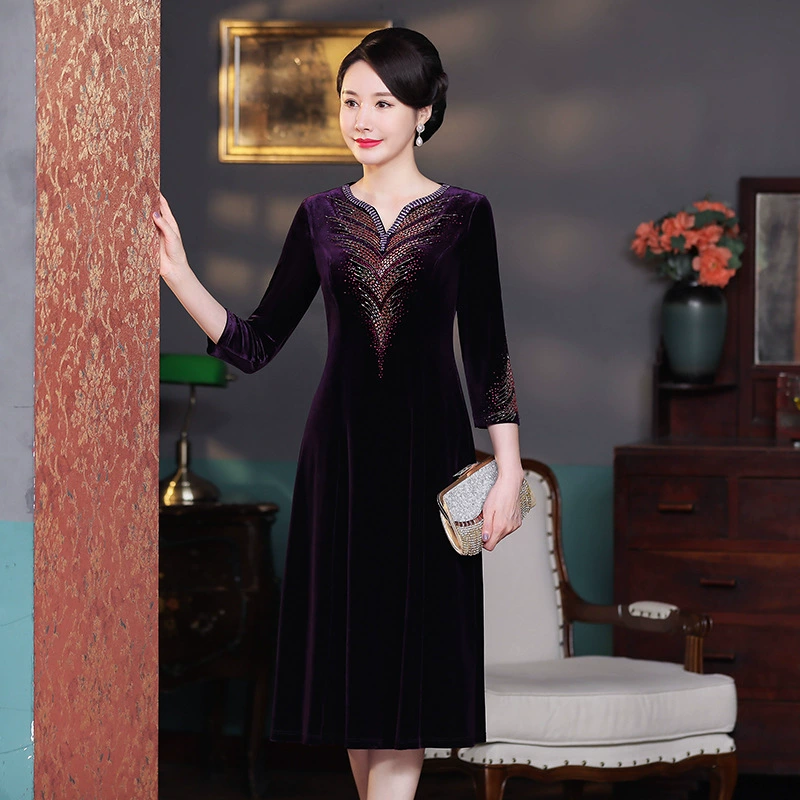 Фиолетовое корейское бархатное свадебное банкетное платье для мамы, новое бархатное платье Cheongsam для тещи, доставка от благородного производителя Гуанчжоу